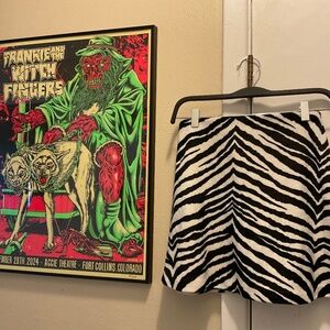 Mint condition furry Y2K Zebra mini skirt